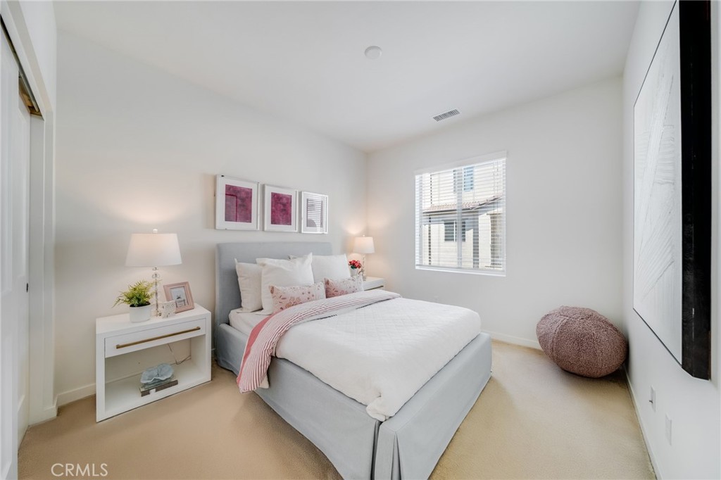 MLS #OC25223142 image #29