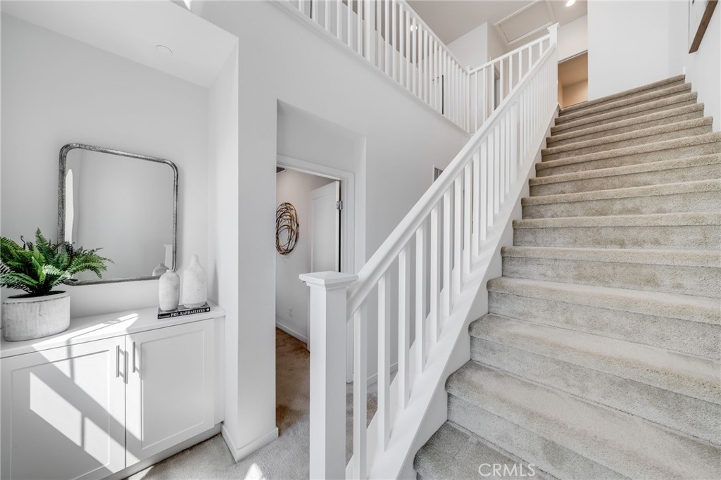 MLS #OC25223142 image #33