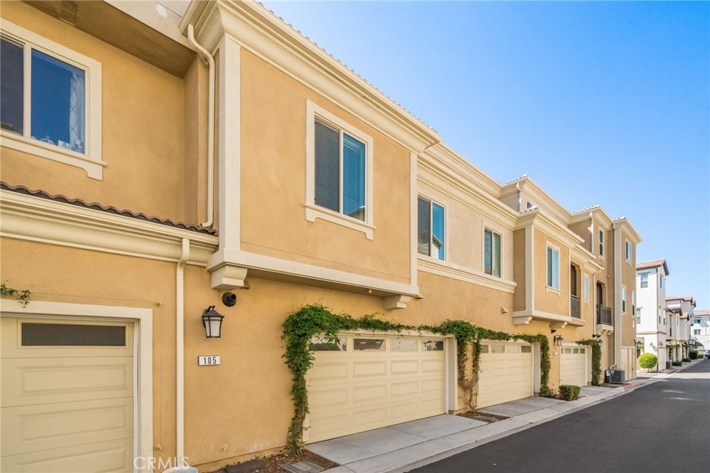 MLS #OC25223142 image #42