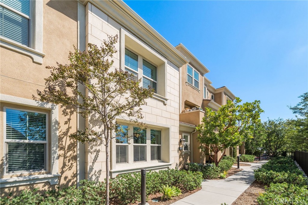 MLS #OC25223142 image #6