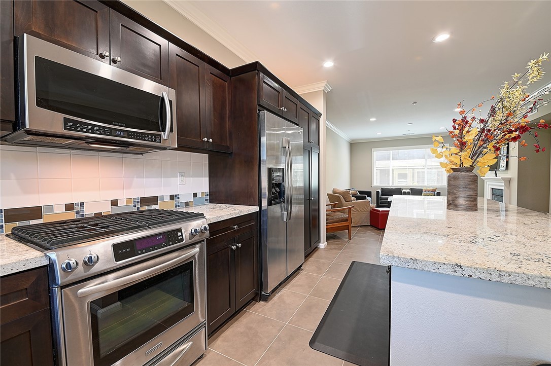 MLS #OC25223299 image #14