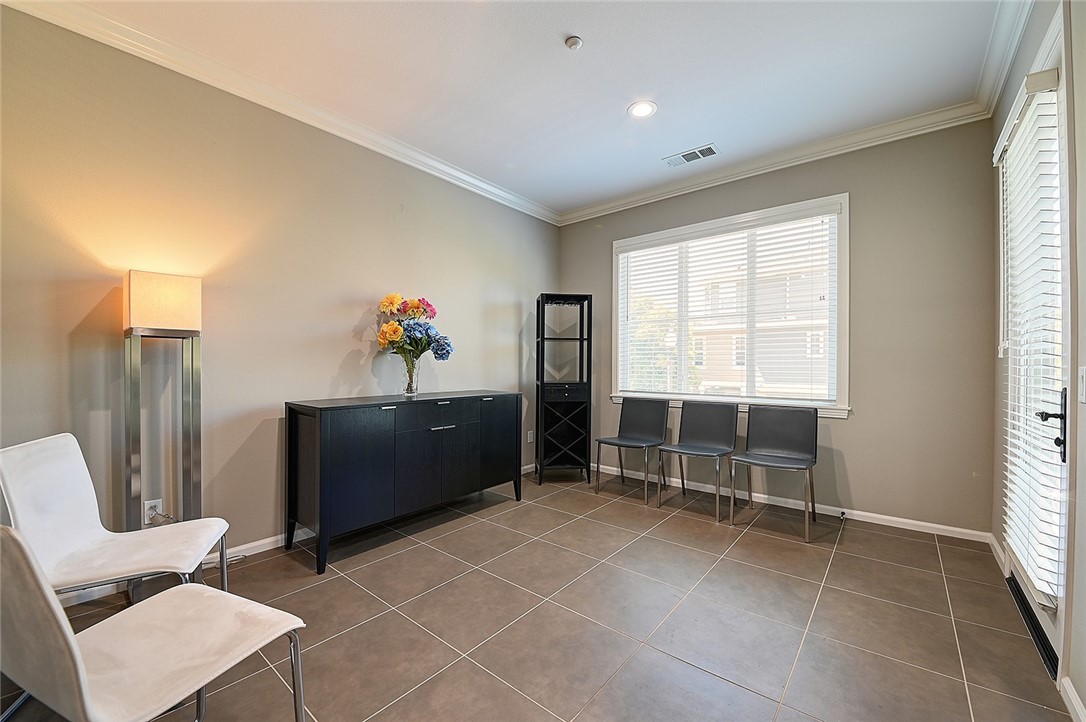 MLS #OC25223299 image #18