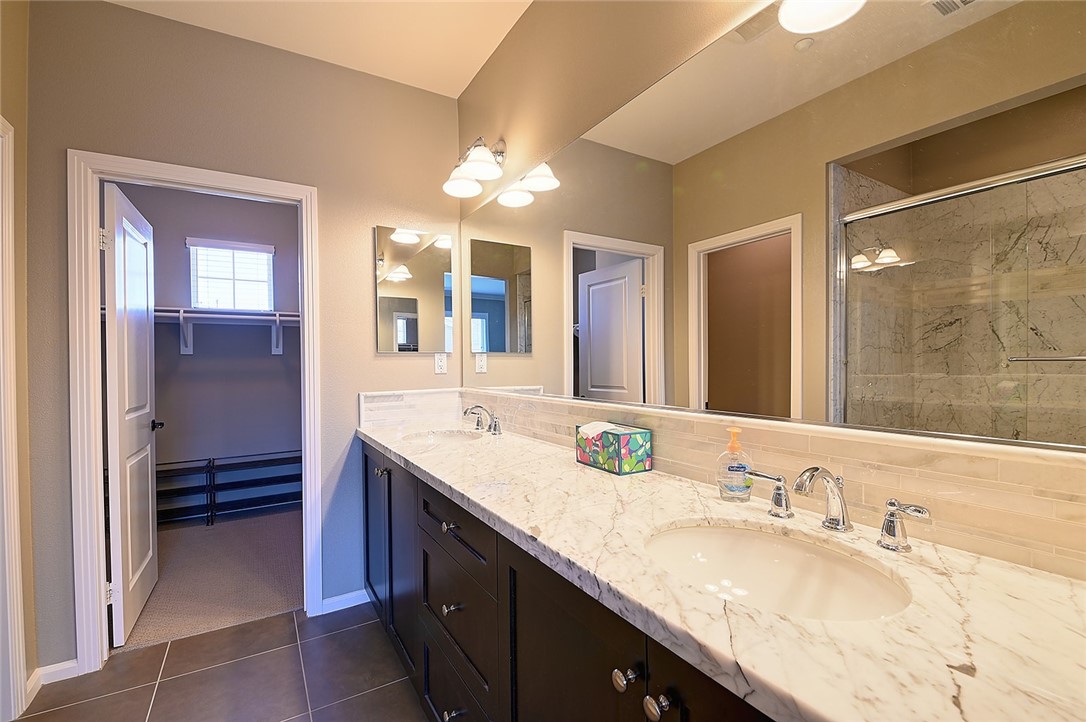 MLS #OC25223299 image #21