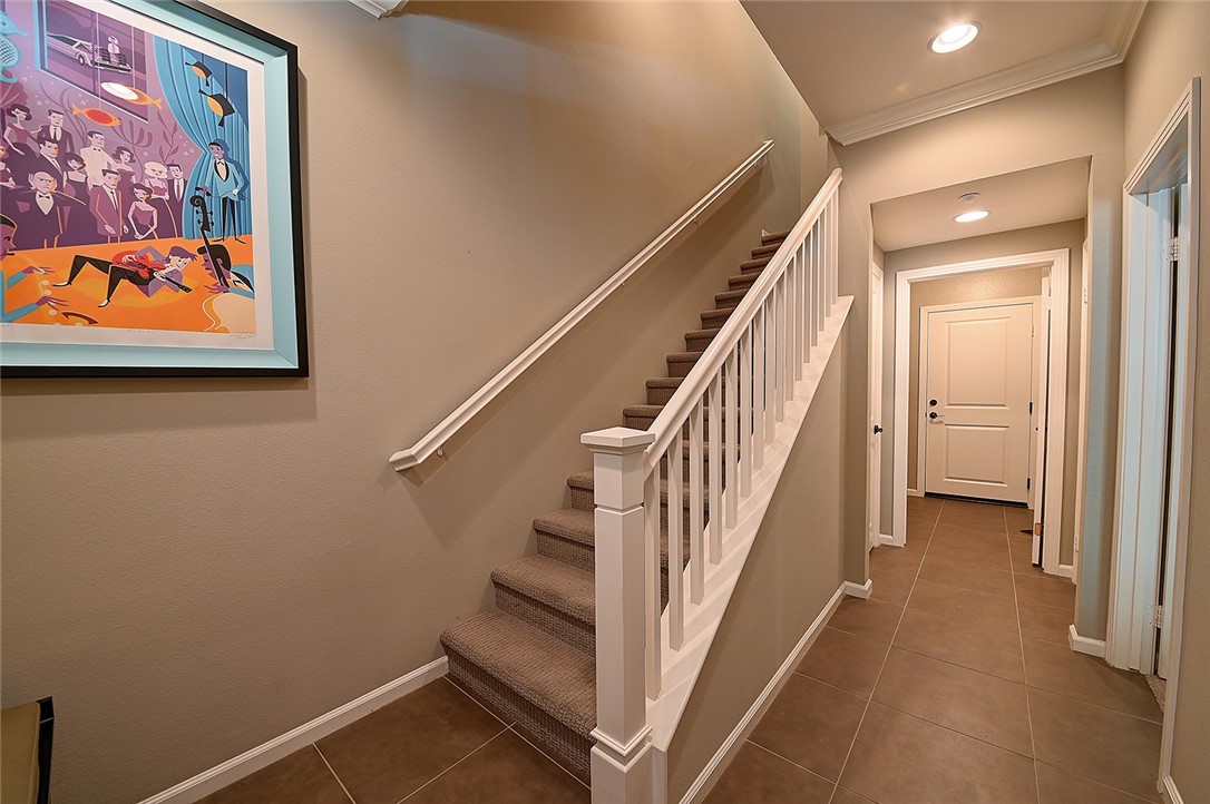 MLS #OC25223299 image #8