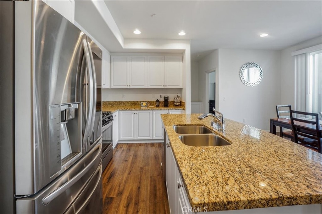 MLS #OC25223431 image #12