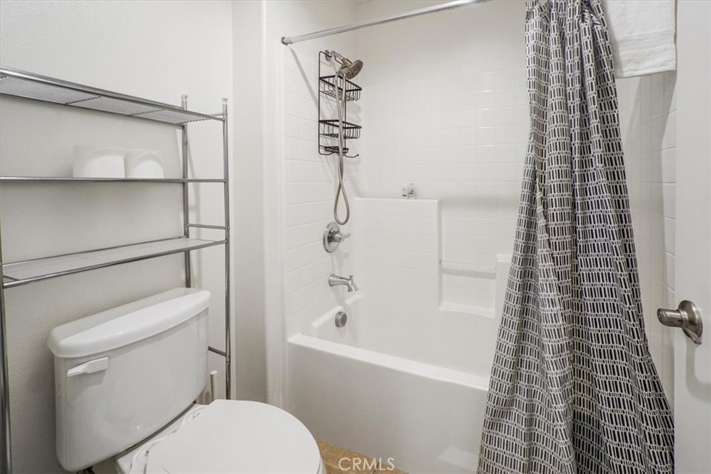 MLS #OC25223431 image #15