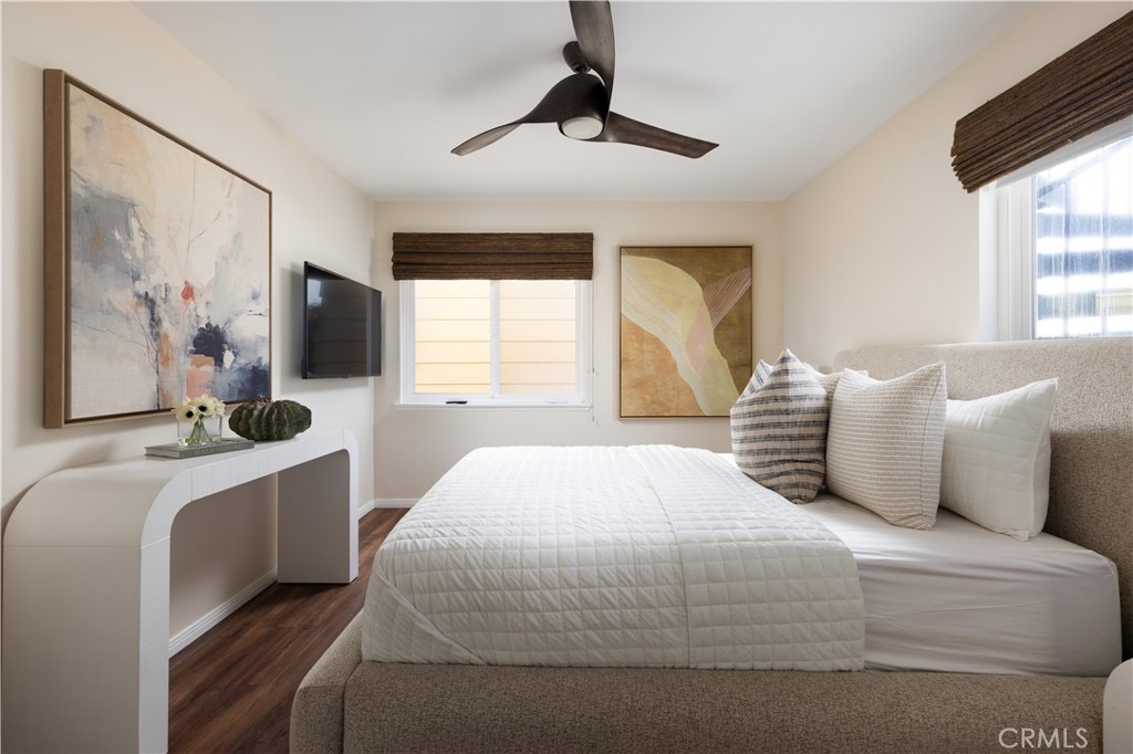 MLS #OC25223441 image #10