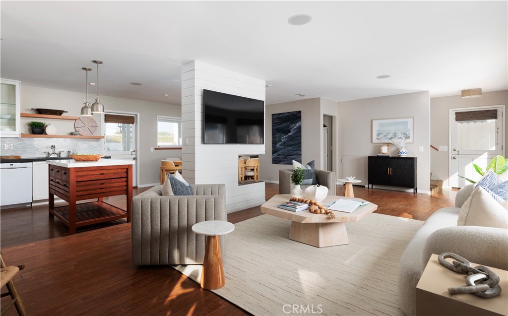 MLS #OC25223441 image #4