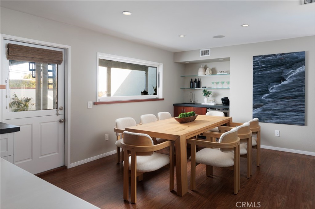 MLS #OC25223441 image #6