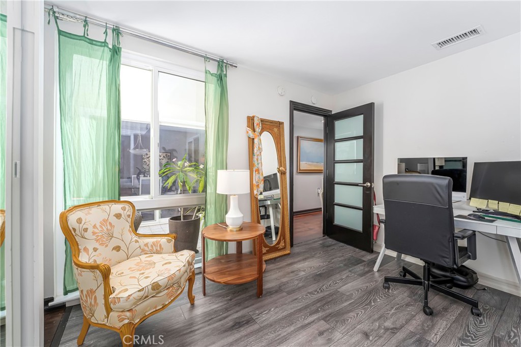 MLS #OC25223447 image #20