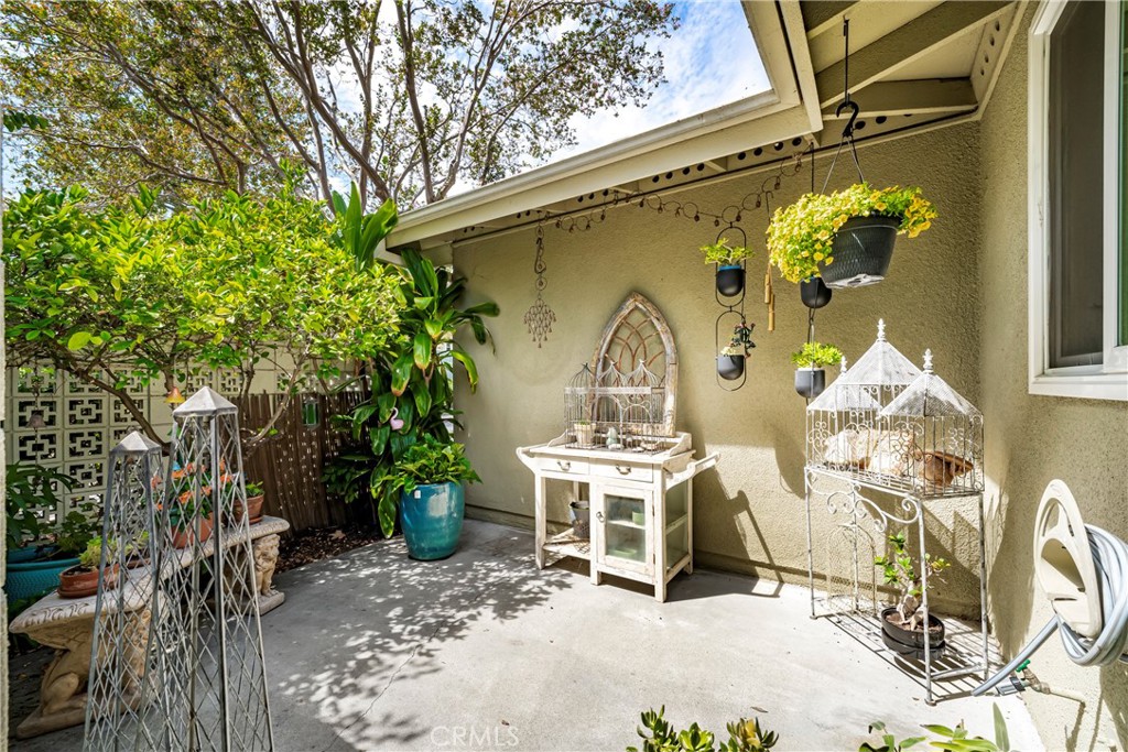 MLS #OC25223447 image #21