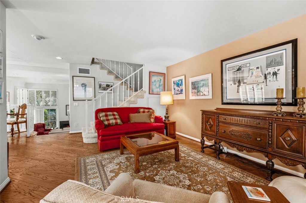 MLS #OC25223473 image #16