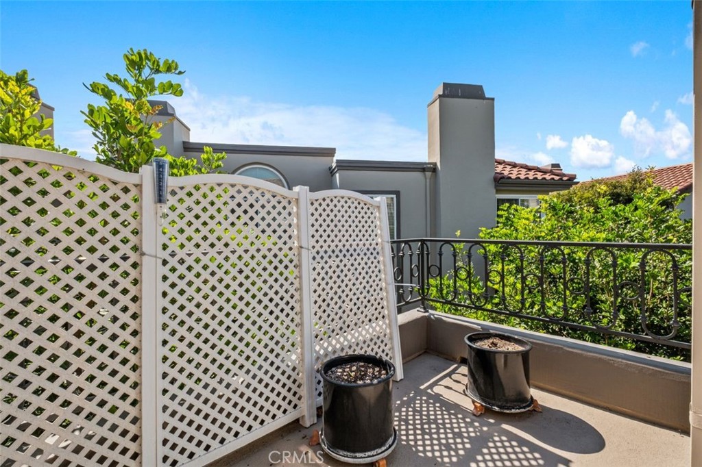 MLS #OC25223473 image #29