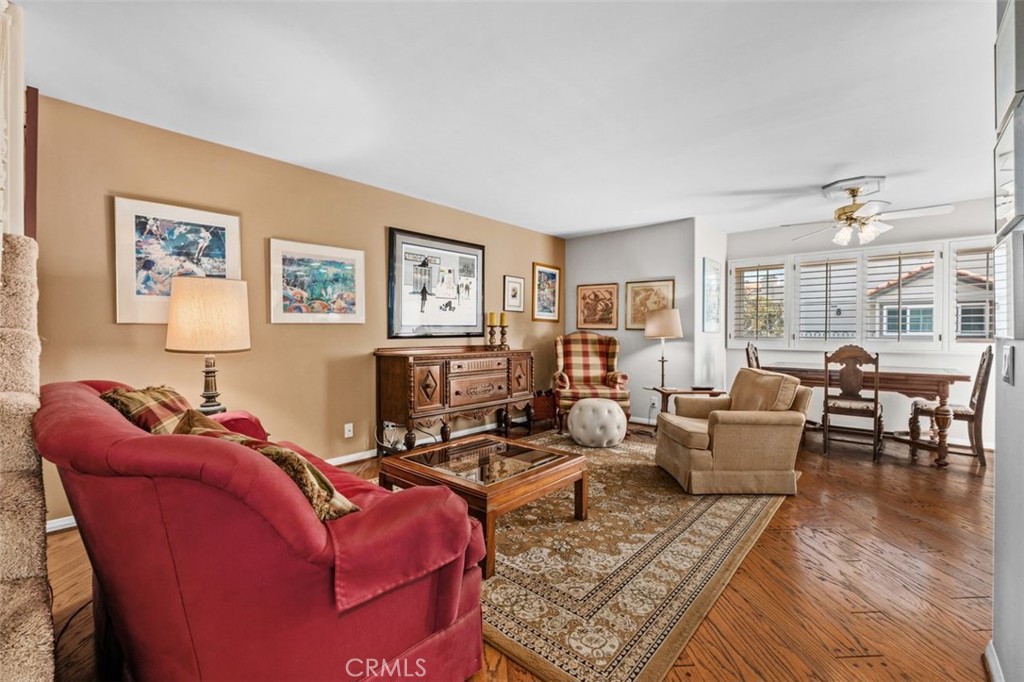 MLS #OC25223473 image #8