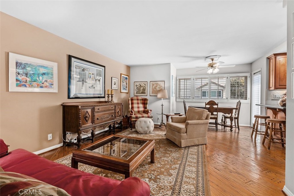 MLS #OC25223473 image #9