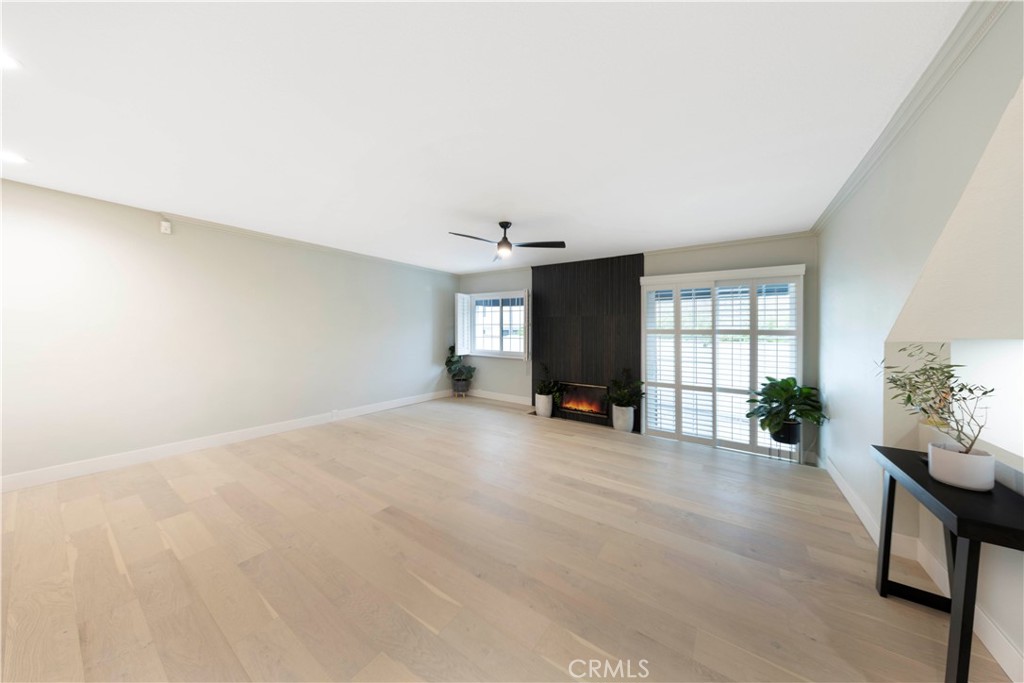 MLS #OC25223527 image #12