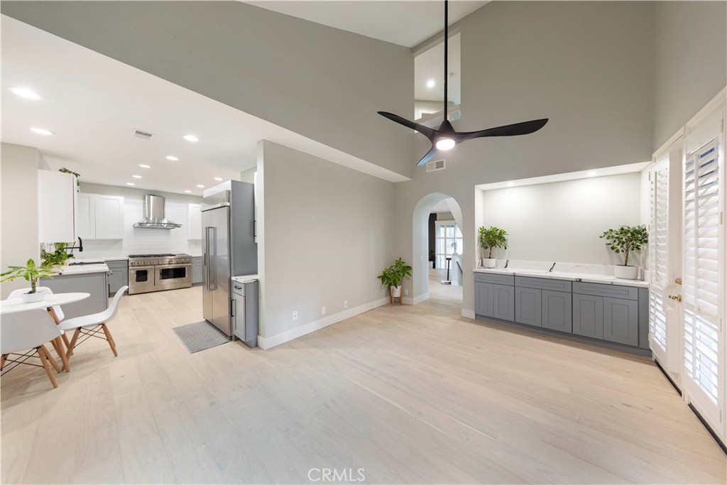 MLS #OC25223527 image #17