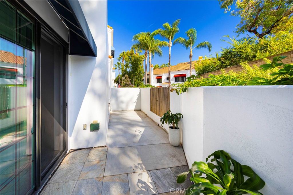 MLS #OC25223527 image #39