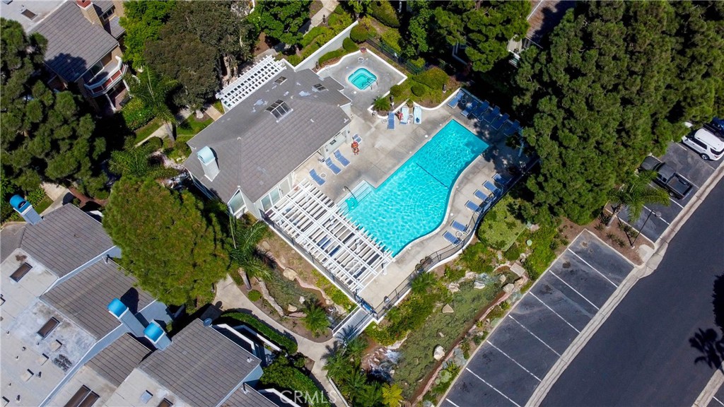 MLS #OC25223527 image #43