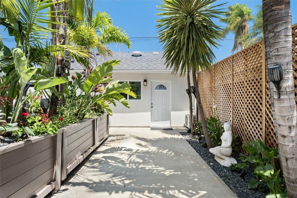 MLS #OC25223685 image #36