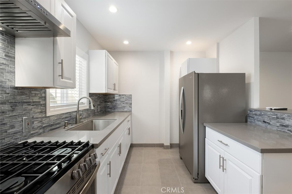 MLS #OC25223685 image #39