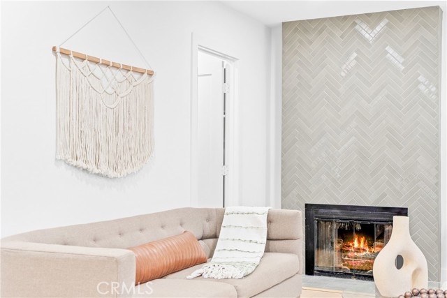 MLS #OC25223763 image #19