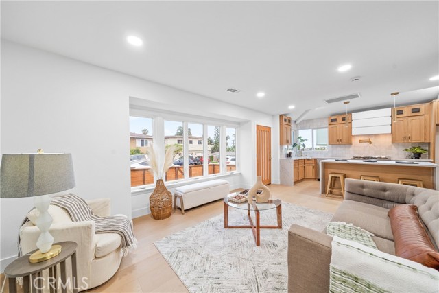 MLS #OC25223763 image #21