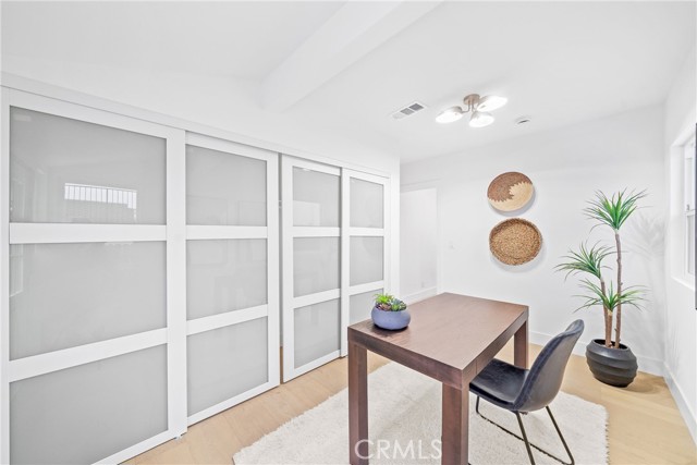 MLS #OC25223763 image #33