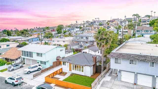 MLS #OC25223763 image #43