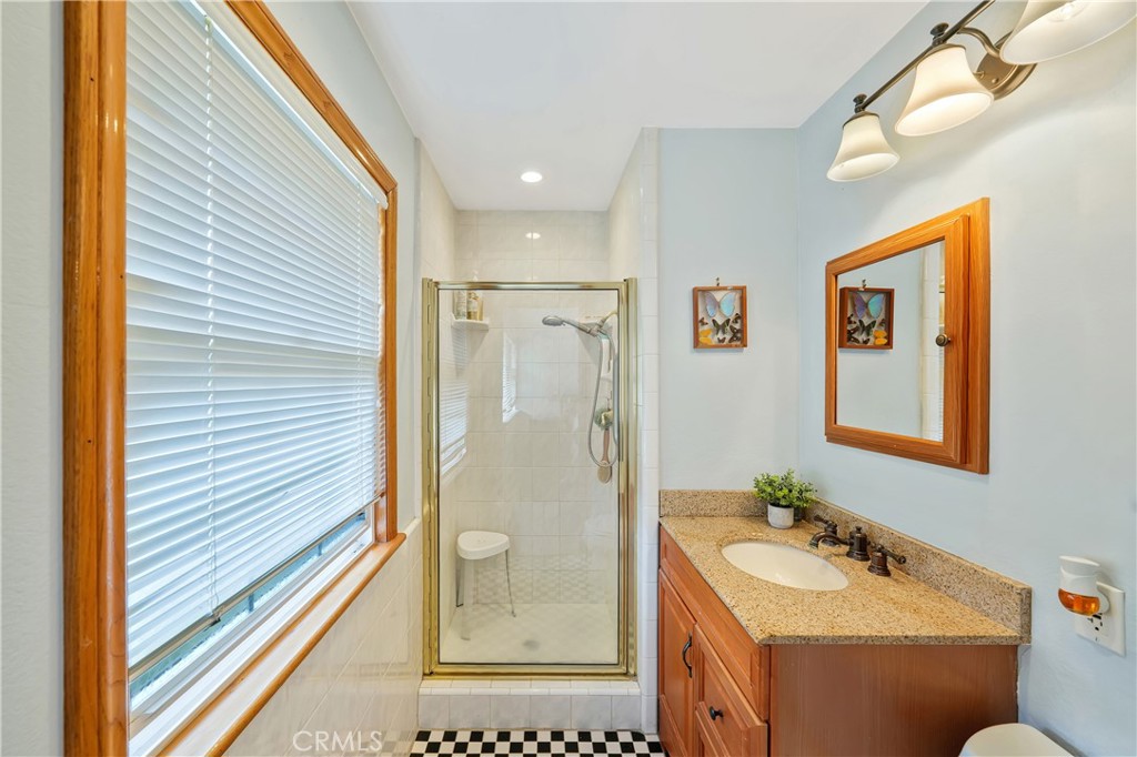 MLS #OC25223824 image #26