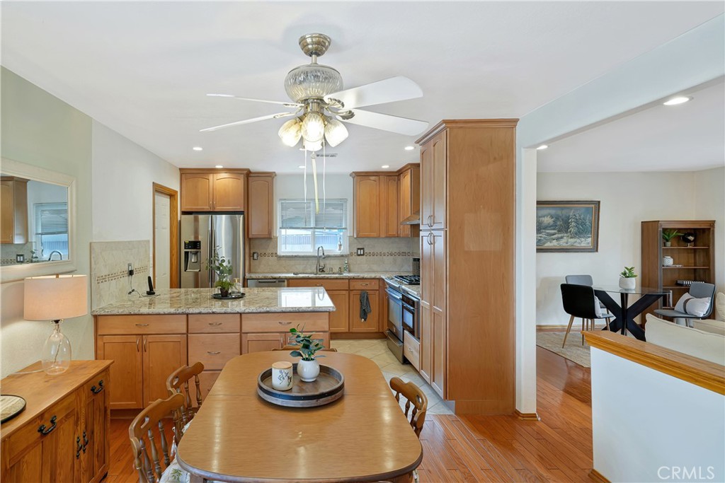 MLS #OC25223824 image #6