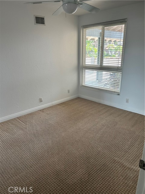 MLS #OC25223847 image #10