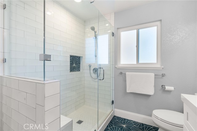 MLS #OC25223884 image #18