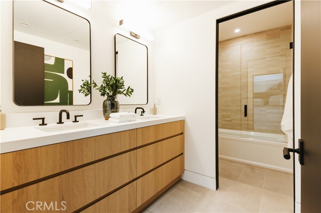 MLS #OC25223910 image #19