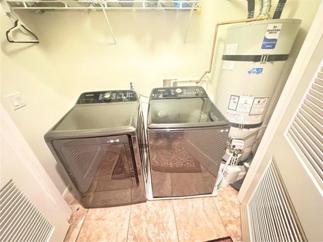 MLS #OC25223937 image #19
