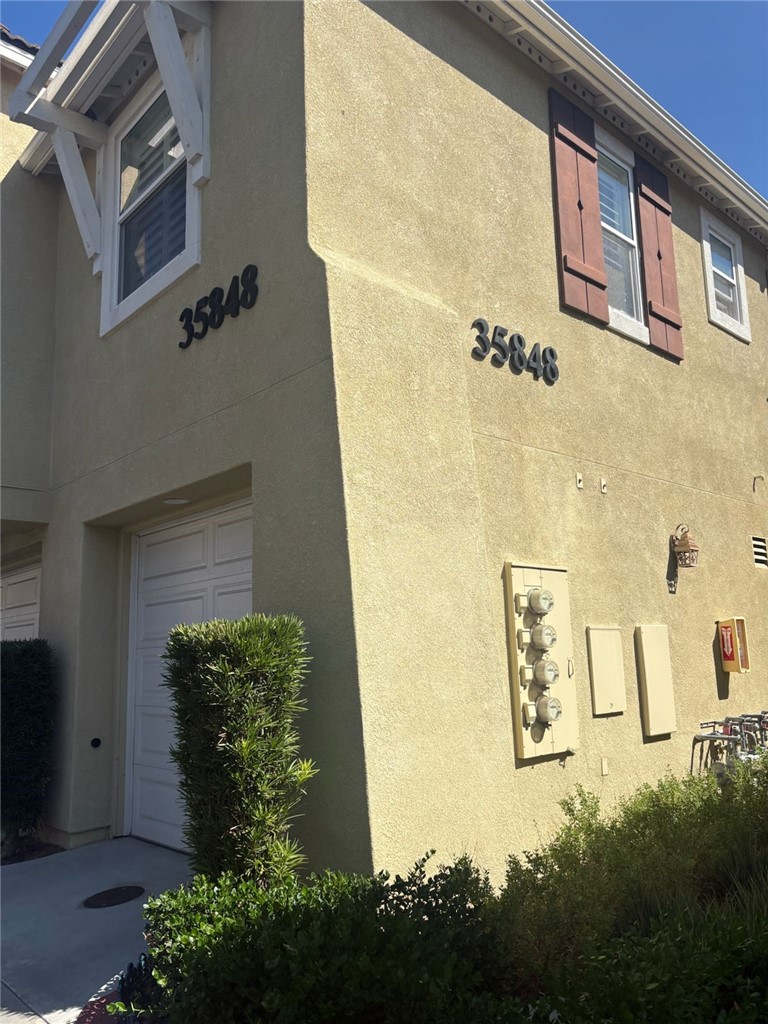 MLS #OC25223937 image #3