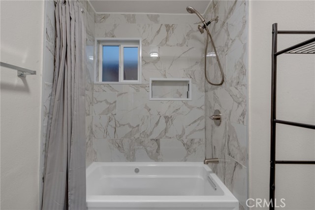 MLS #OC25223958 image #14