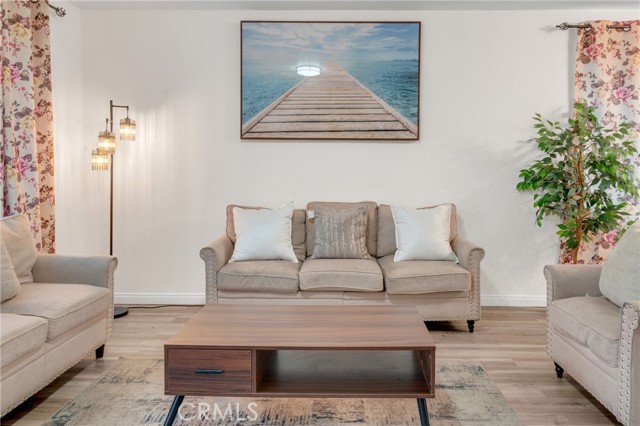 MLS #OC25223958 image #16