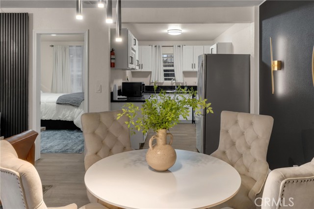 MLS #OC25223958 image #9