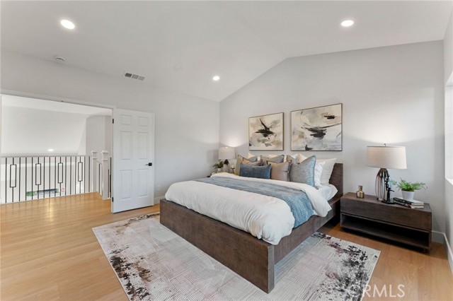 MLS #OC25223965 image #21