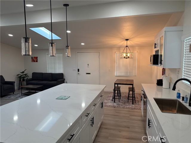 MLS #OC25223967 image #6