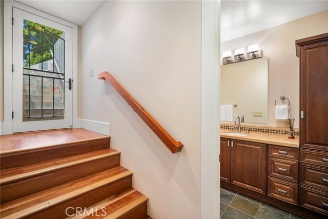 MLS #OC25223977 img 31