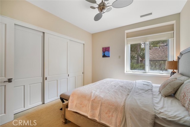 MLS #OC25223977 img 32