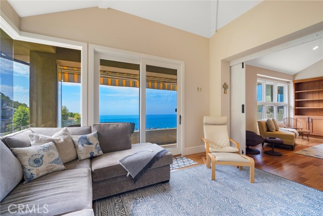 MLS #OC25223977 img 39