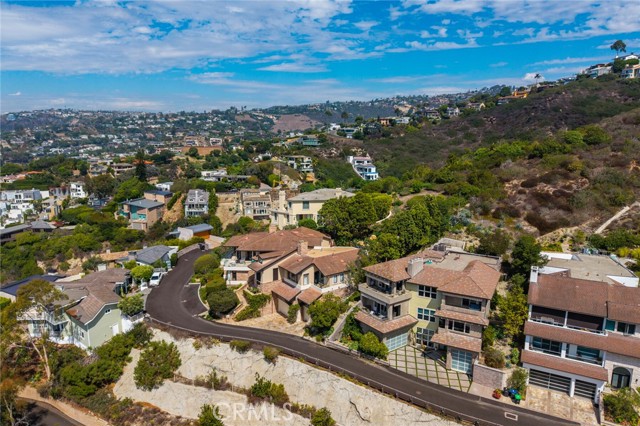 MLS #OC25223977 img 69