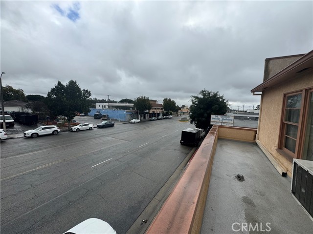 MLS #OC25223986 image #25