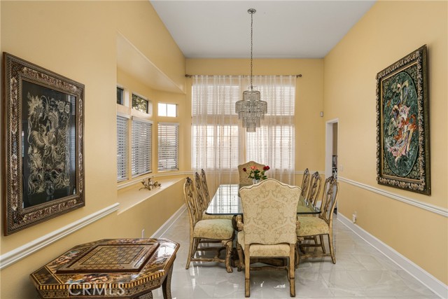 MLS #OC25223999 image #10