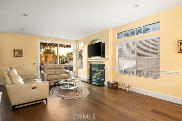 MLS #OC25223999 image #14