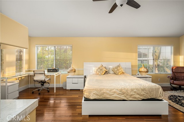 MLS #OC25223999 image #29