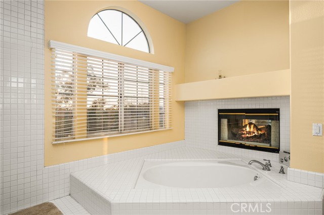 MLS #OC25223999 image #31